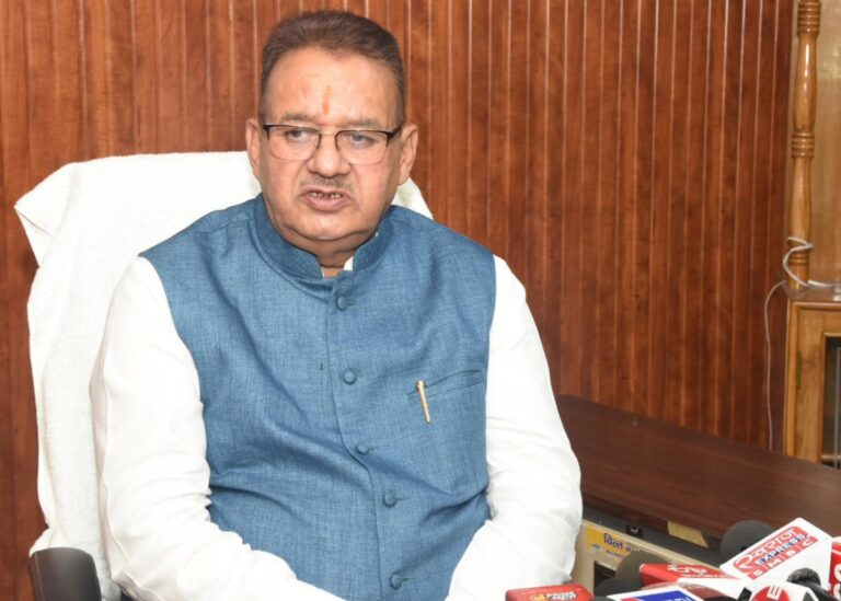 किसानो और स्वयं सहायता समूहों की आय में बढ़ोतरी के लिए किये जा रहे हैं भरसक प्रयास, प्रातः 06 बजे से रात्रि 10 बजे तक खुलेंगे सभी वितरण केन्द्र, दो पालियों में होगी कार्मिकों की नियुक्ति