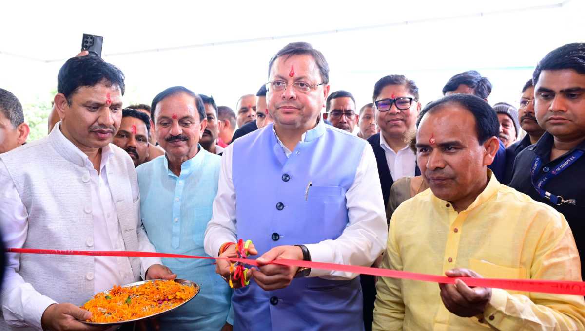 1232 नर्सिंग अधिकारियों को मुख्यमंत्री ने प्रदान किये नियुक्ति पत्र