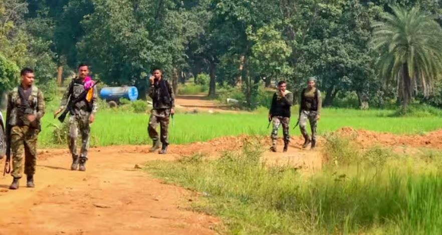 छत्तीसगढ़ के सुकमा में सुरक्षाबलों का एक्शन, 16 नक्सली ढेर, 4 जवान घायल
