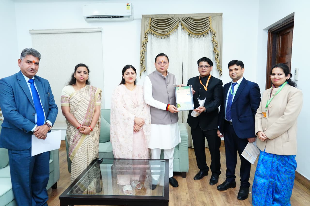 CM पुष्कर सिंह धामी ने की जनगणना 2027 की शुरुआत, खुद की स्व-गणना कर दिया डिजिटल अभियान को बढ़ावा