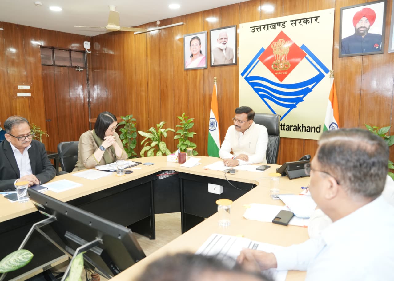 एडीबी के साथ उत्तराखण्ड की विकास योजनाओं को मिलेगी गति, मुख्य सचिव ने दिए अहम निर्देश