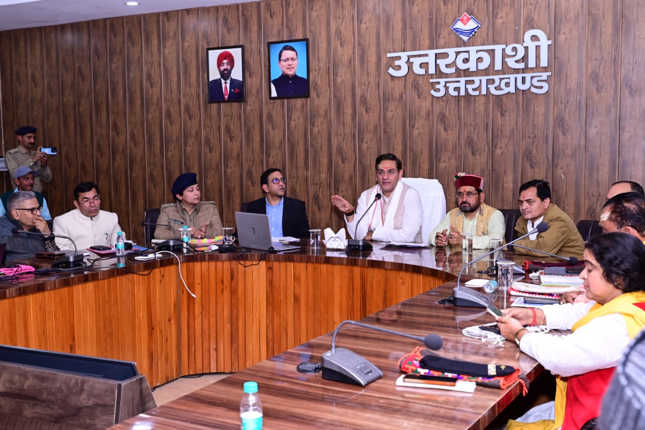 चारधाम यात्रा तैयारियों पर सख्ती, कैबिनेट मंत्री सौरभ बहुगुणा ने दिए कड़े निर्देश